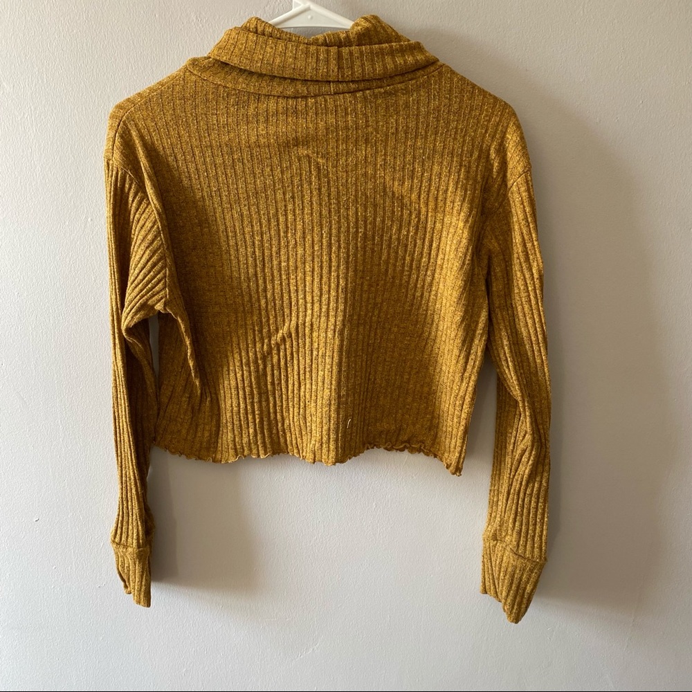 Olivia Rae mustard yellow long sleeve turtle neck crop top | Size Large